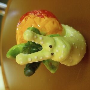 Vtg Ceramic Red & Green Salt or Pepper Shaker.  Strawberry & Snail by Blue Sky